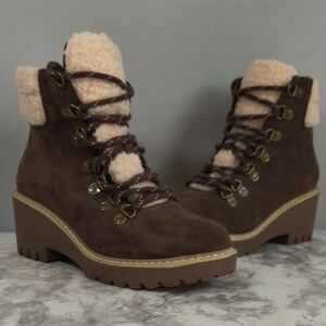 Hey Girl By Corky's Women’s Squad Brown Faux-Shearling Lace-Up  Boots Size 7